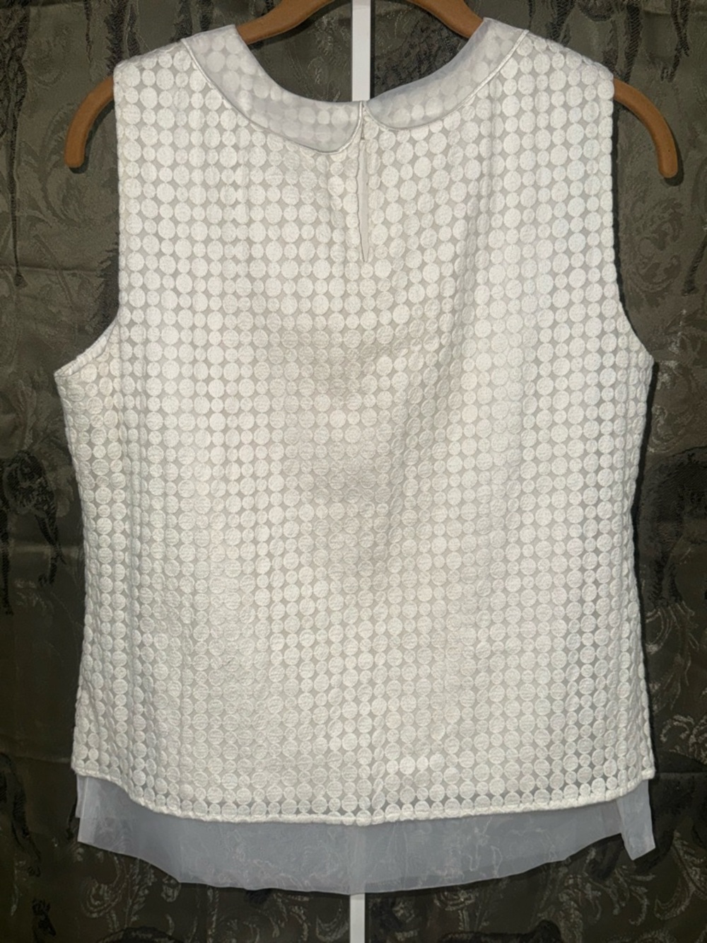 Brooks Brothers White Textured Dot Peter Pan Collar Camisole - Picture 2 of 9